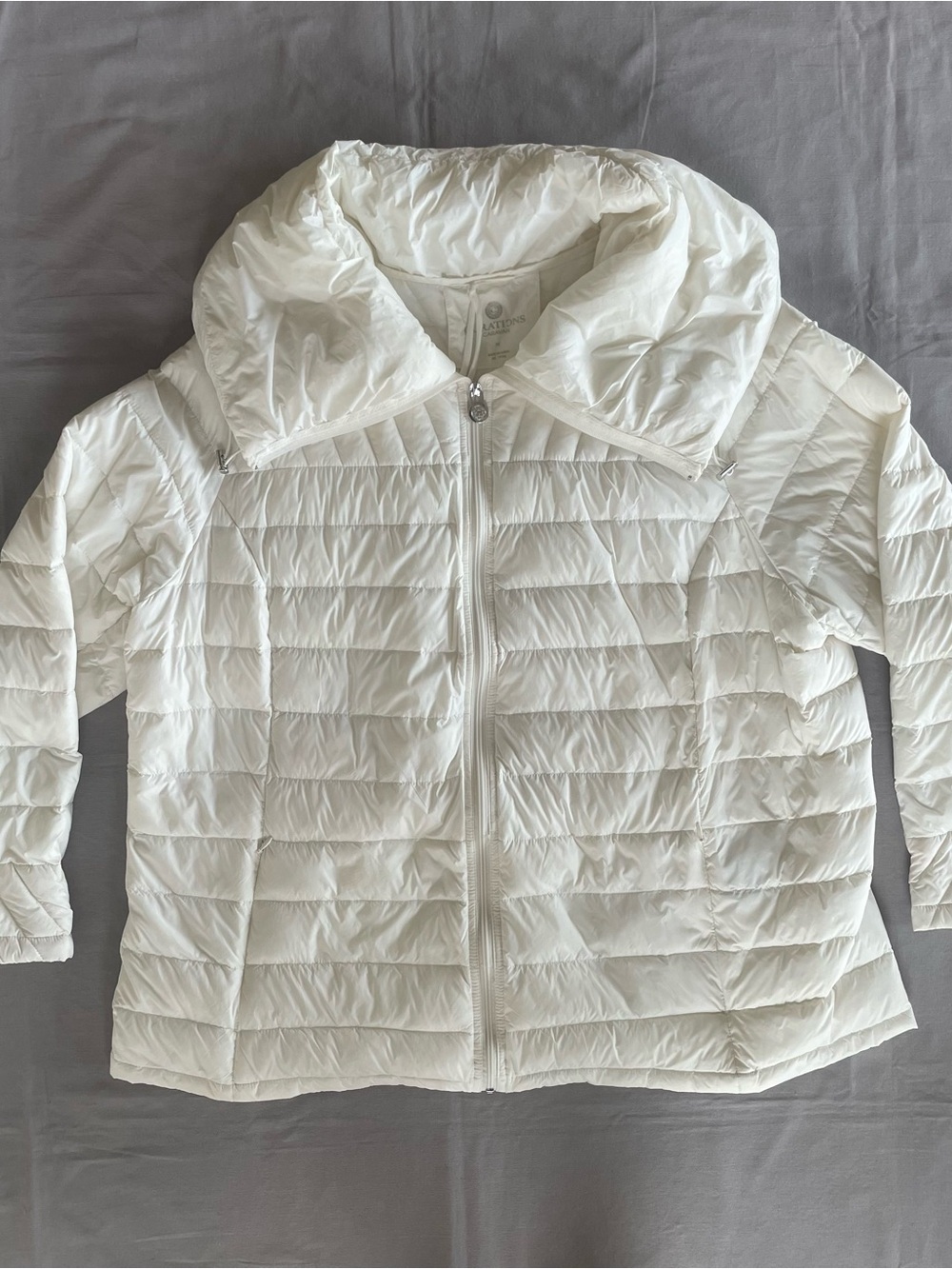 Curations Caravan Womens Jacket Sz 2XL white Nylon Down Insulated Packable Coat